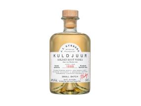J. J. KURBERG Kuldjuure viin 40% 50cl