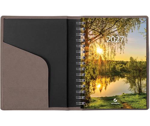Raamatkalender Boss A5 PÄEV, spiraalköide, FASHION kaaned (CHARME PRUUN) 00070/41216