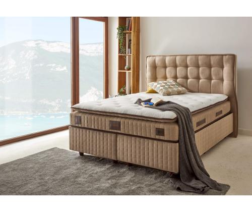 Majesty 140x190 cm Double Size Padded Luxury Soft Mattress