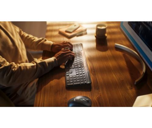 Logitech Signature Slim Solar+ K980 Wireless Keyboard, RF Wireless+Bluetooth, US Int, Graphite