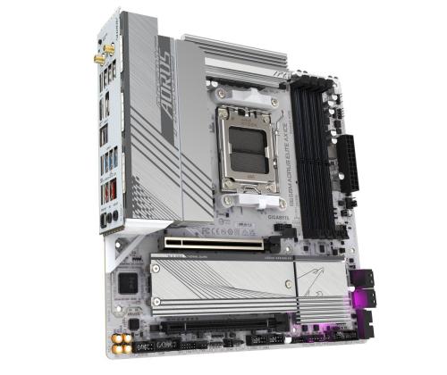 Mainboard GIGABYTE AMD B650 SAM5 Micro-ATX Memory DDR5 Memory slots 4 1xPCI-Express 4.0 4x	 1xPCI...