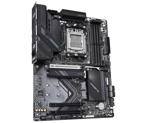 Mainboard GIGABYTE AMD X870 SAM5 ATX Memory DDR5 Memory slots 4 3xPCI-Express 16x 2xM.2 1xHDMI...