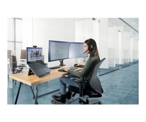 KENSINGTON space-saving monitor arm