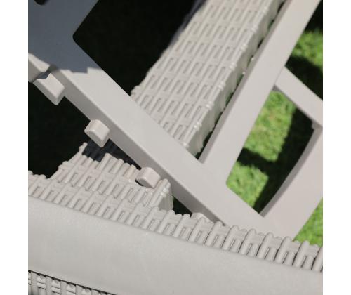 Lamamistool NEWPORT hallikasbeež plastik