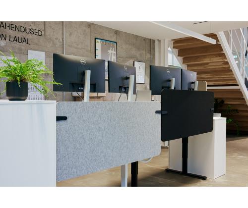 Laua vahesein MUTEK kandiline vildist lauasirm (suurus 1400x1392x600 mm); FE hall