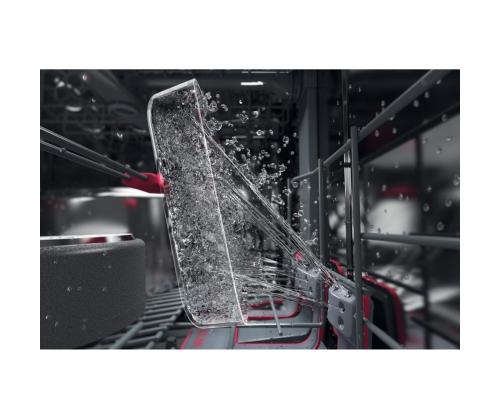 Integreeritav nõudepesumasin WHIRLPOOL (15 nõudekomplekti)