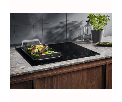 Electrolux 600 Seeria Bridge Hob2Hood, laius 59 cm, must - Integreeritav induktsioonpliidiplaat