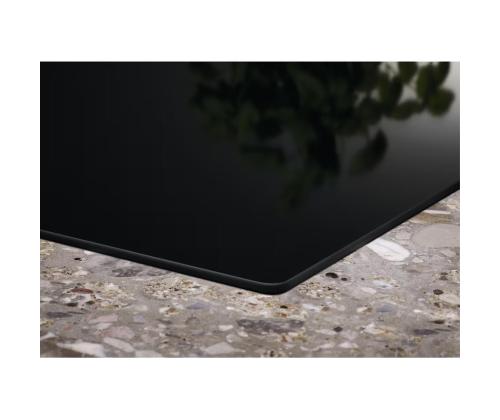 Electrolux 300 Basic, laius 52 cm, raamita, must - Integreeritav induktsioonplaat