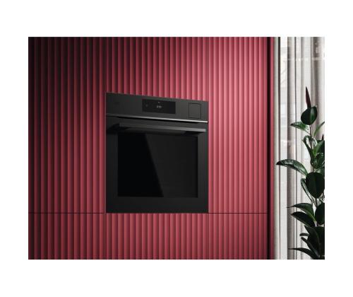 AEG 8000 Seeria Meal Assist, 70 L, must - Integreeritav auruahi